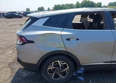 2025 Kia Sportage Lx z USA, uszkodzony, nr VIN KNDPU3DF8S7401504